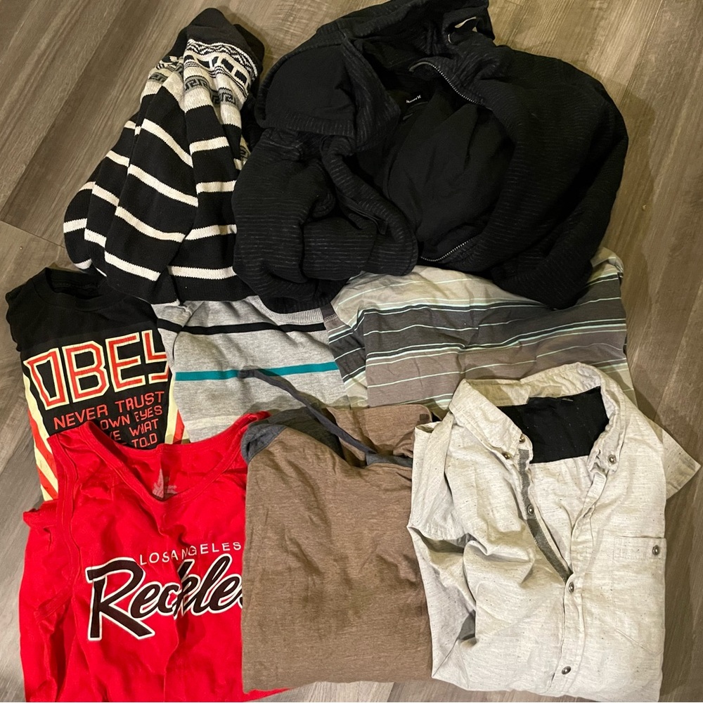 Mens medium/large lot